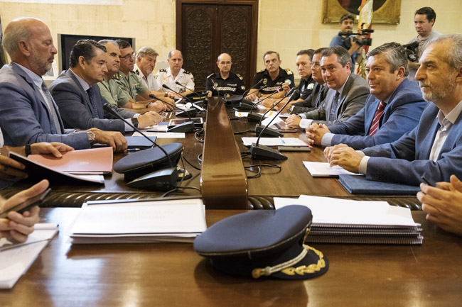 JuntaSeguridad-presenciapolicial-terrorismo