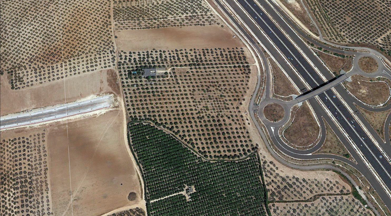 Vista aérea de la conexión entre Espartinas y las carreteras