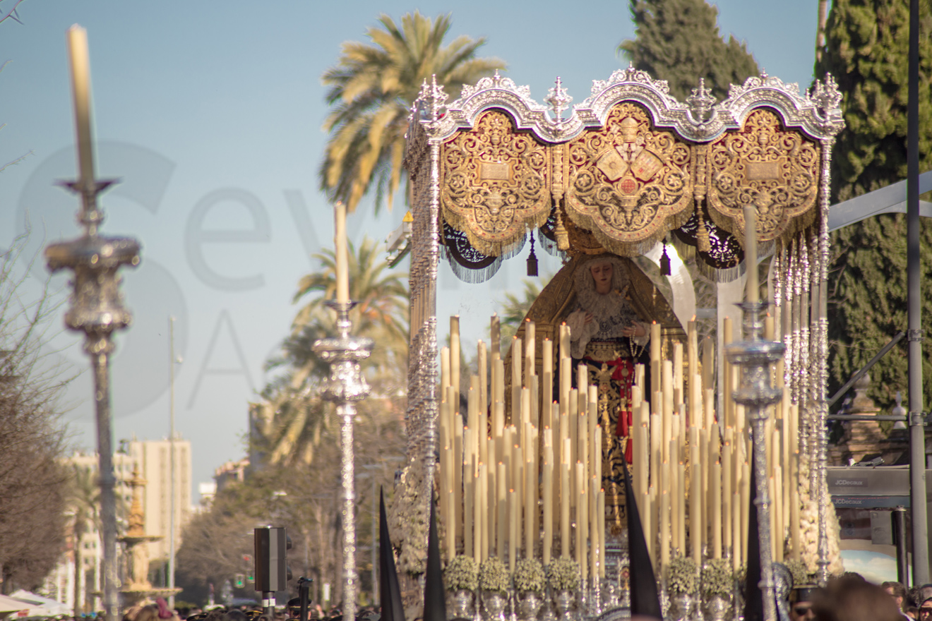 Virgen de Los Estudiantes