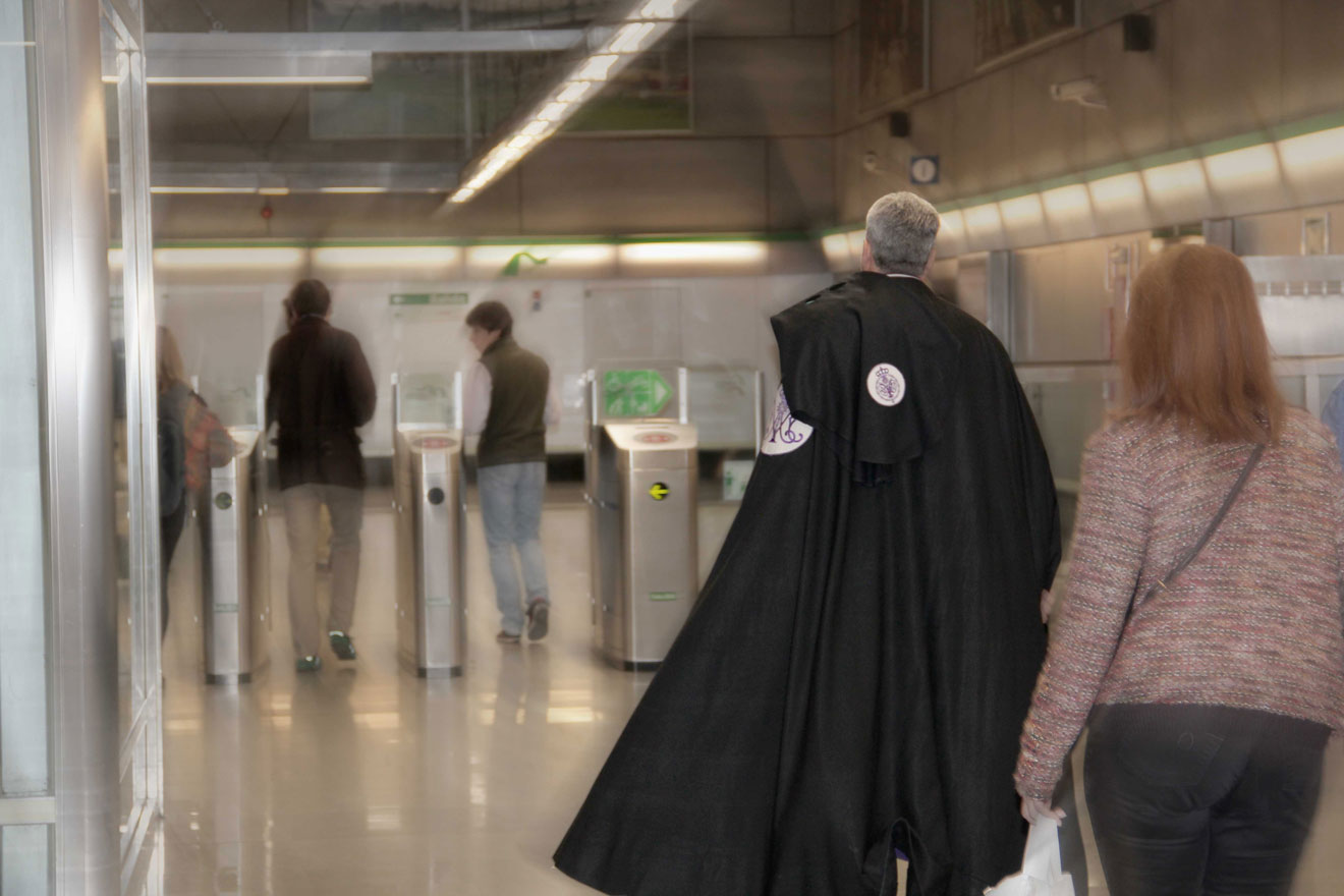 Usuarios del metro en Semana Santa