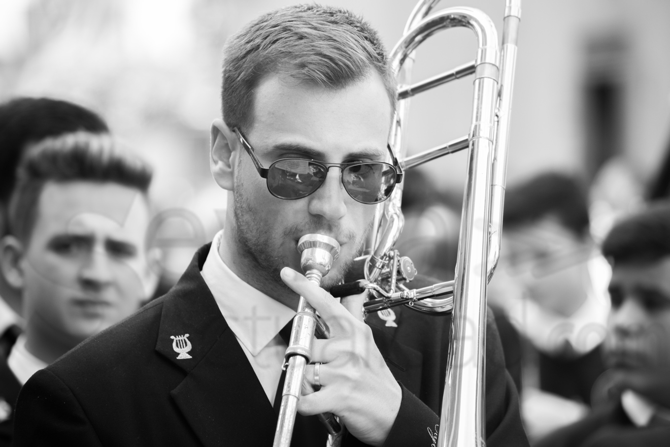 Músico de la banda de Jesús Resucitado