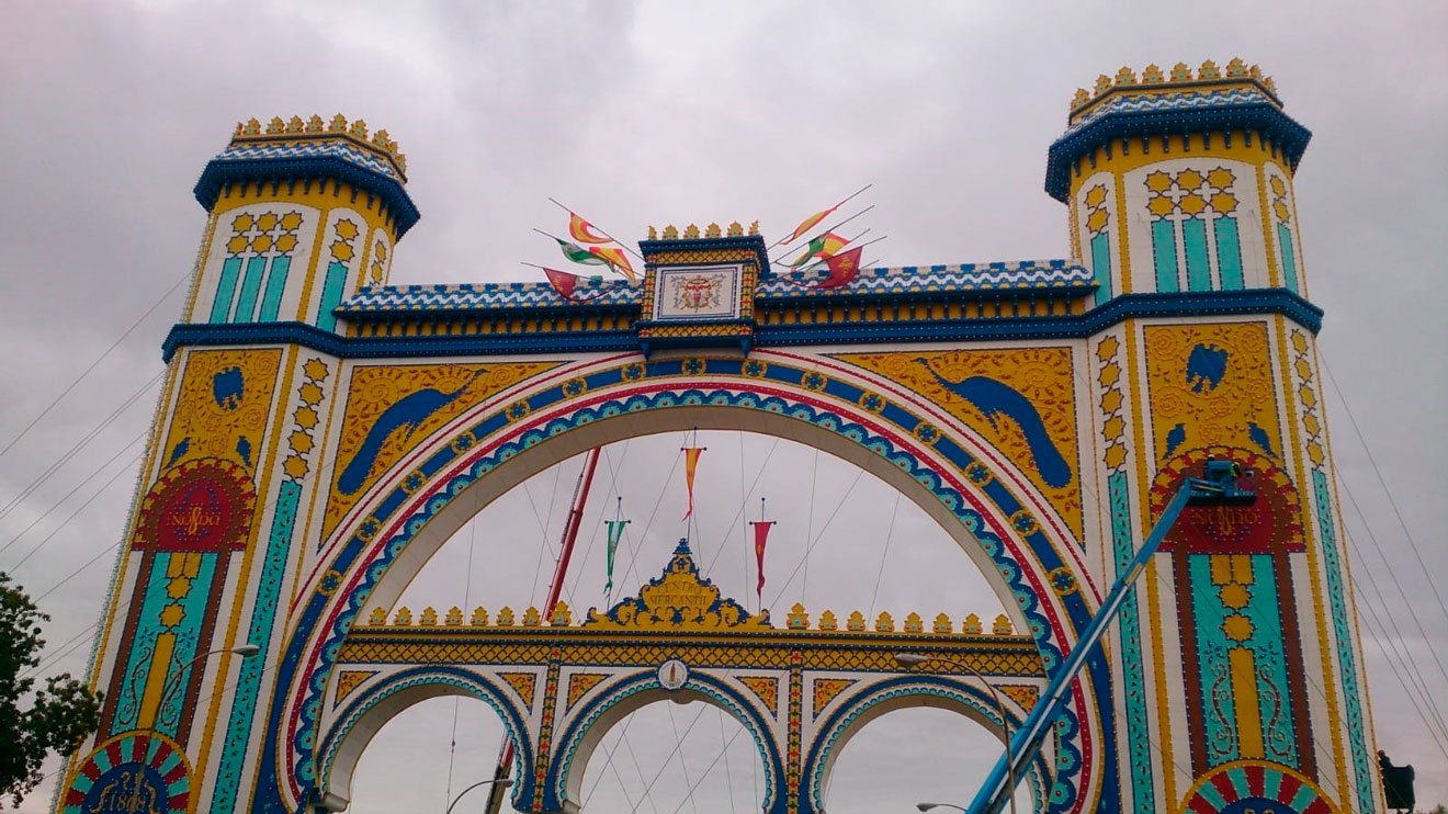 Portada en un día nublado /SA