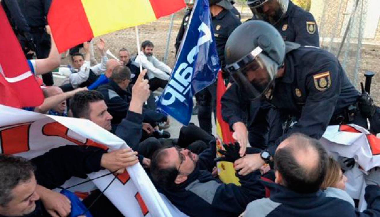 Altercados a las puertas de la cárcel de Morón /Acaip
