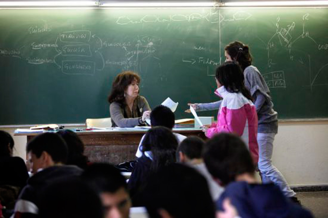 Profesora en clase / SA