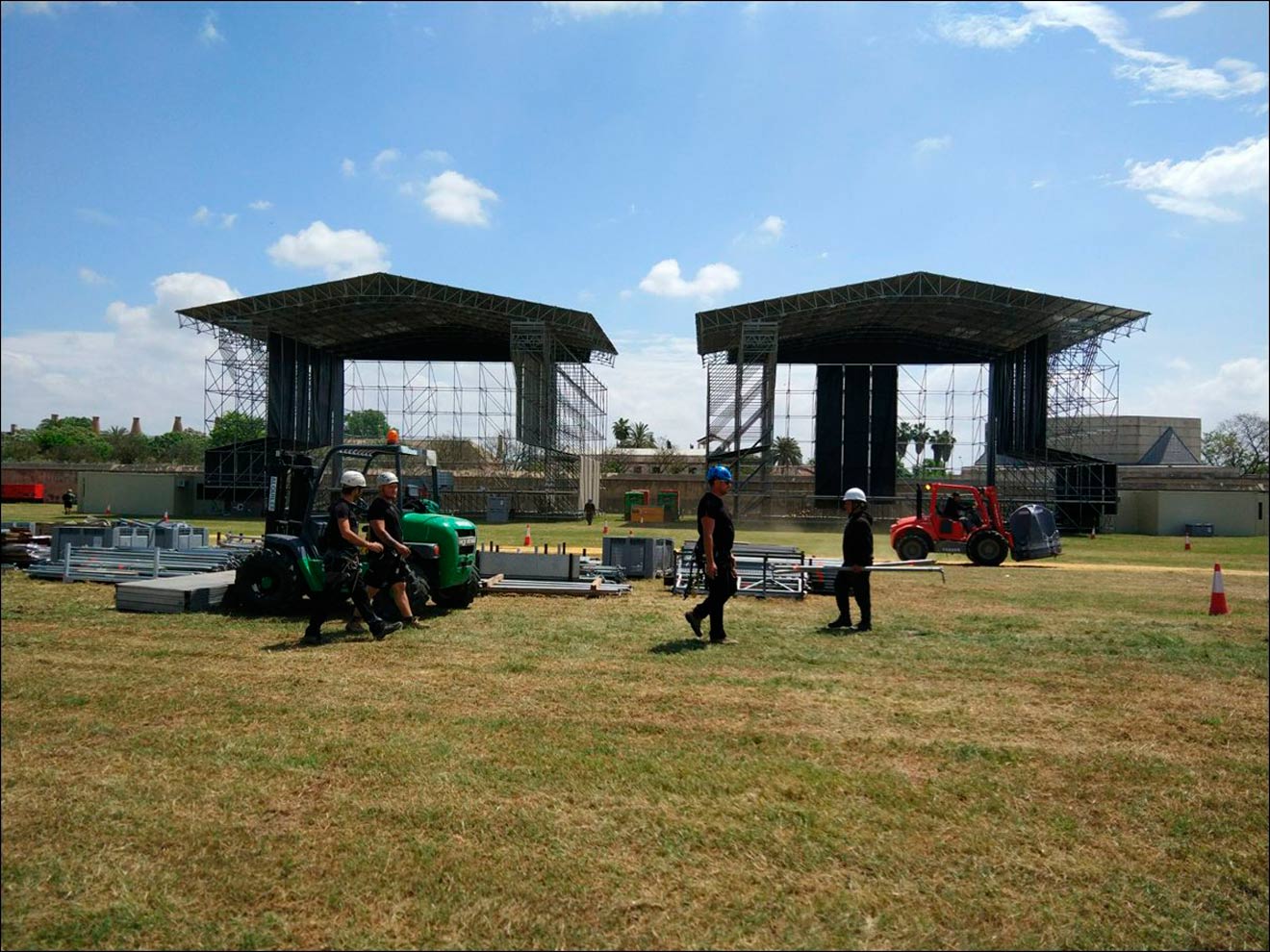 Preparativos en el CAAC para el Interestelar /@caac_sevilla