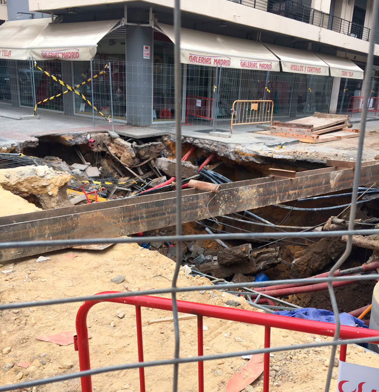 Hundimientos en las obras de la calle Niebla, en Triana /PP