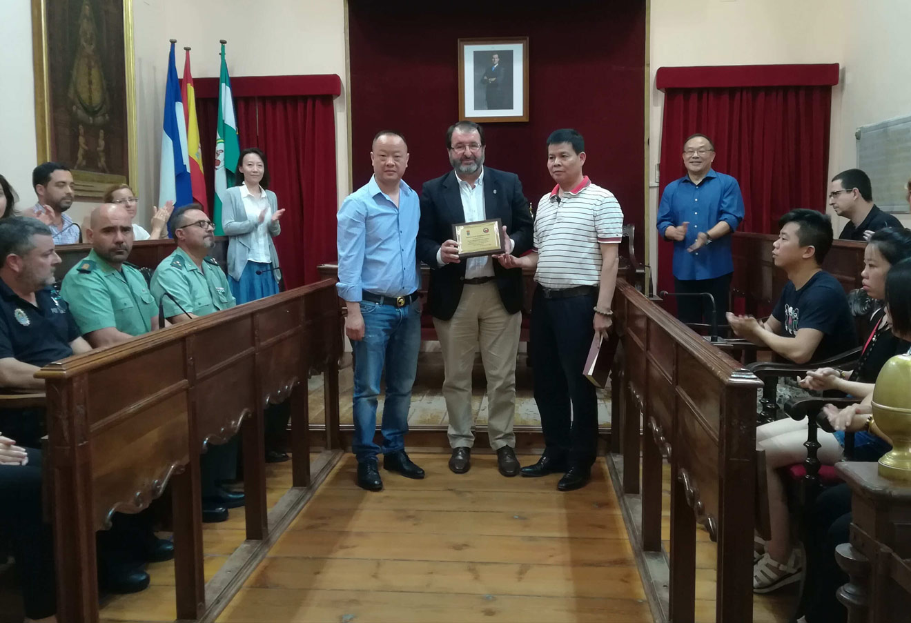 Agradecimiento comunidad china en Carmona /Ayto. Carmona
