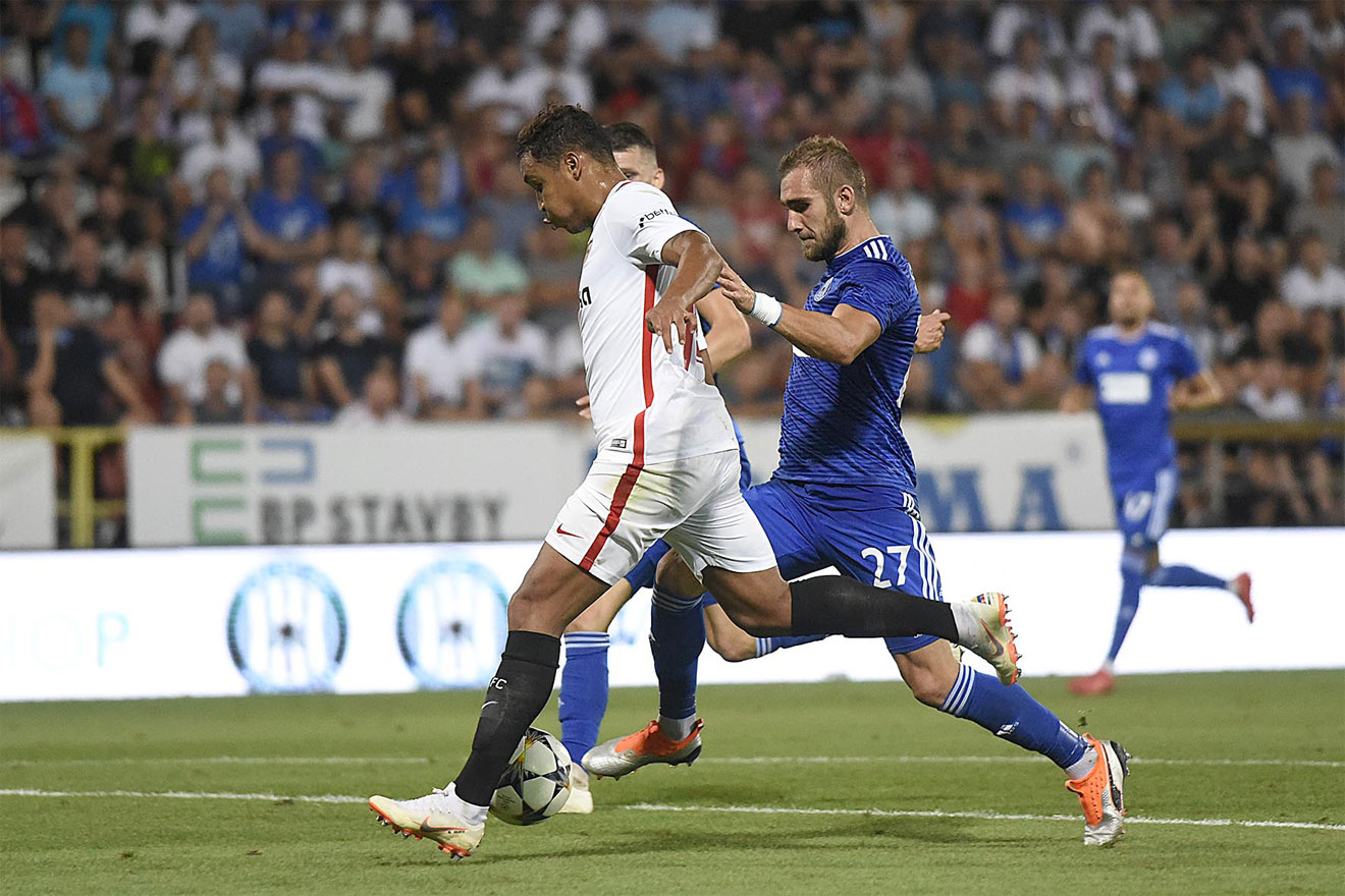 Partido del Sevilla FC frente al Sigma /Sevilla FC