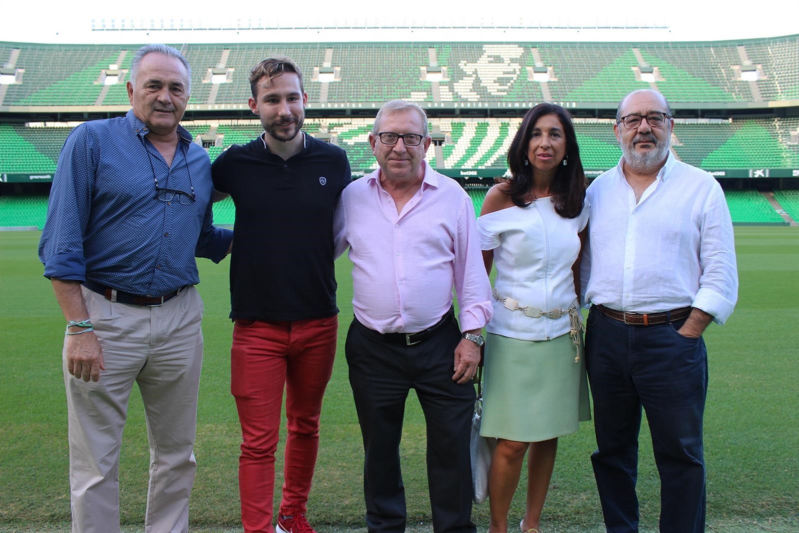 Donante que ha ganado un abono del Betis para esta temporada /Junta de Andalucía