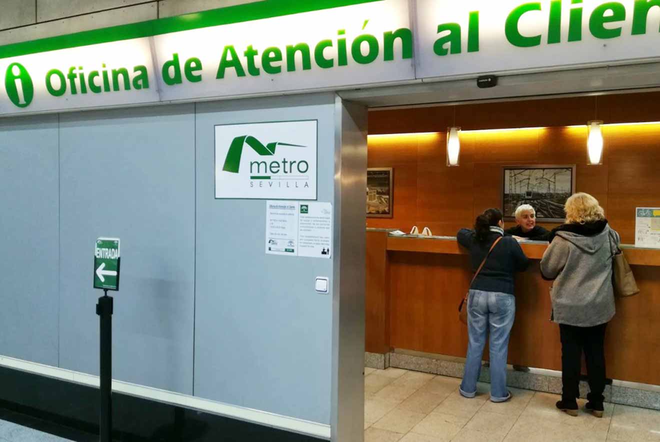 Una de las oficinas de atención al cliente del metro /Metro de Sevilla