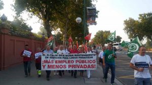 Protesta de la plantilla de mantenimiento de colegios /CCOO