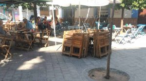 Veladores retirados en la Plaza de los Terceros /Ayto. Sevilla