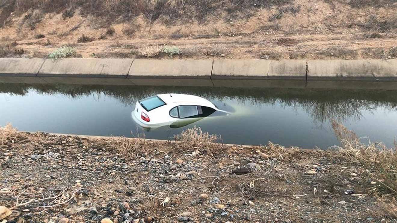 El coche /Ayto. Lora del Río