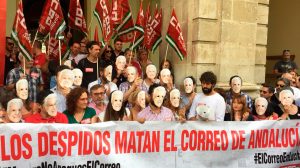 Concentración protesta El Correo de Andalucía / @aprensasevilla