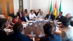 Reunión por la N-IV /Delegación del Gobierno