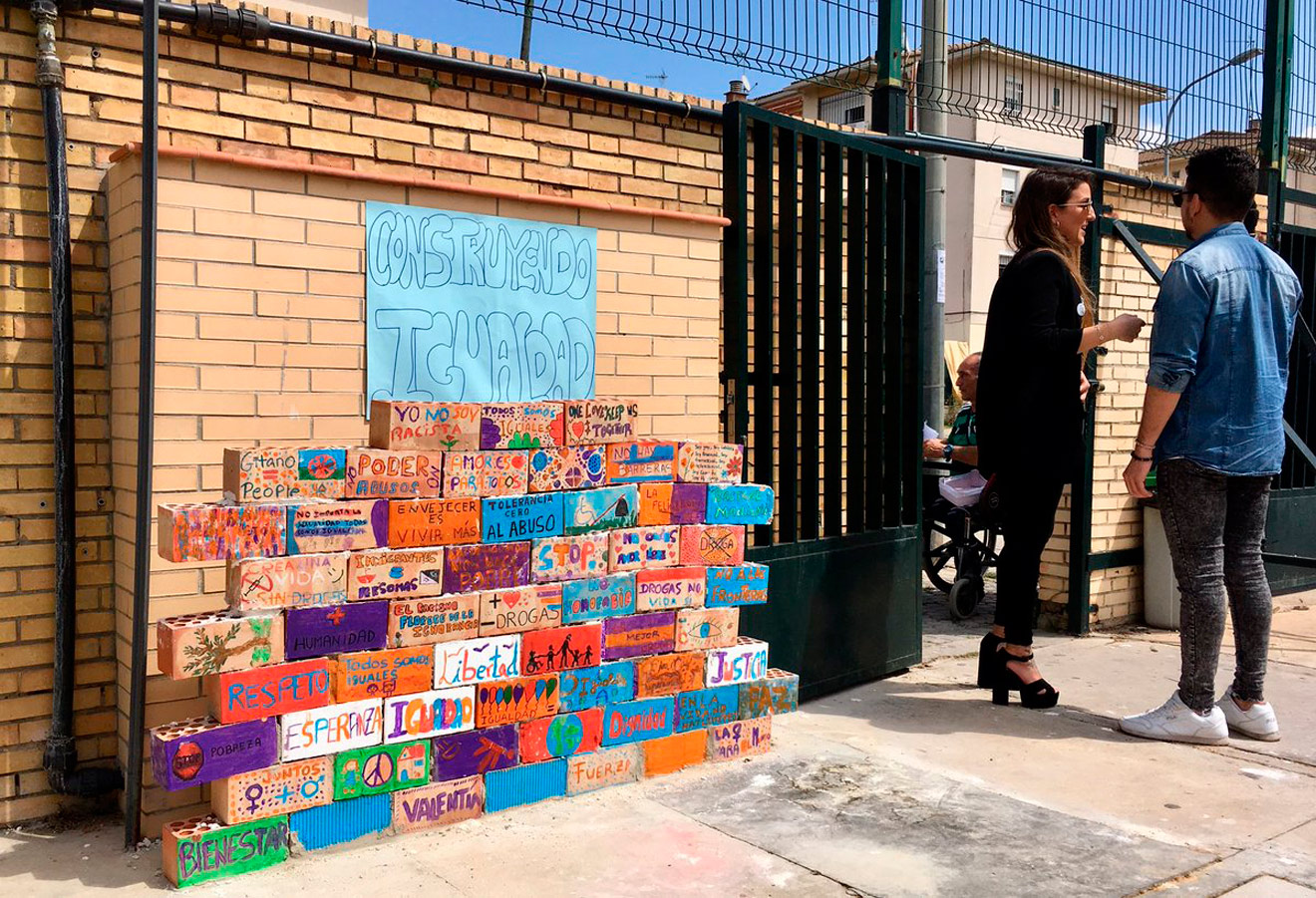 Centro de Educación Permanente Polígono Sur /Comisionada Polígono Sur