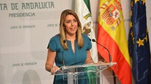 Susana Díaz durante su comparecencia anunciando el adelanto de elecciones /@AndalucíaJunta
