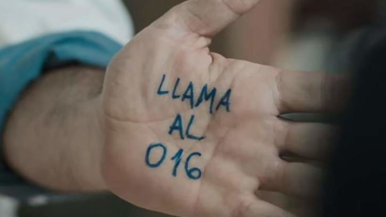 El 016 es el teléfono de apoyo a las víctimas de violencia machista, que no de ja huella en la factura. Se puede pedir asesoramiento sobre los recursos disponibles, los derechos de las víctimas y asesoramiento jurídico.