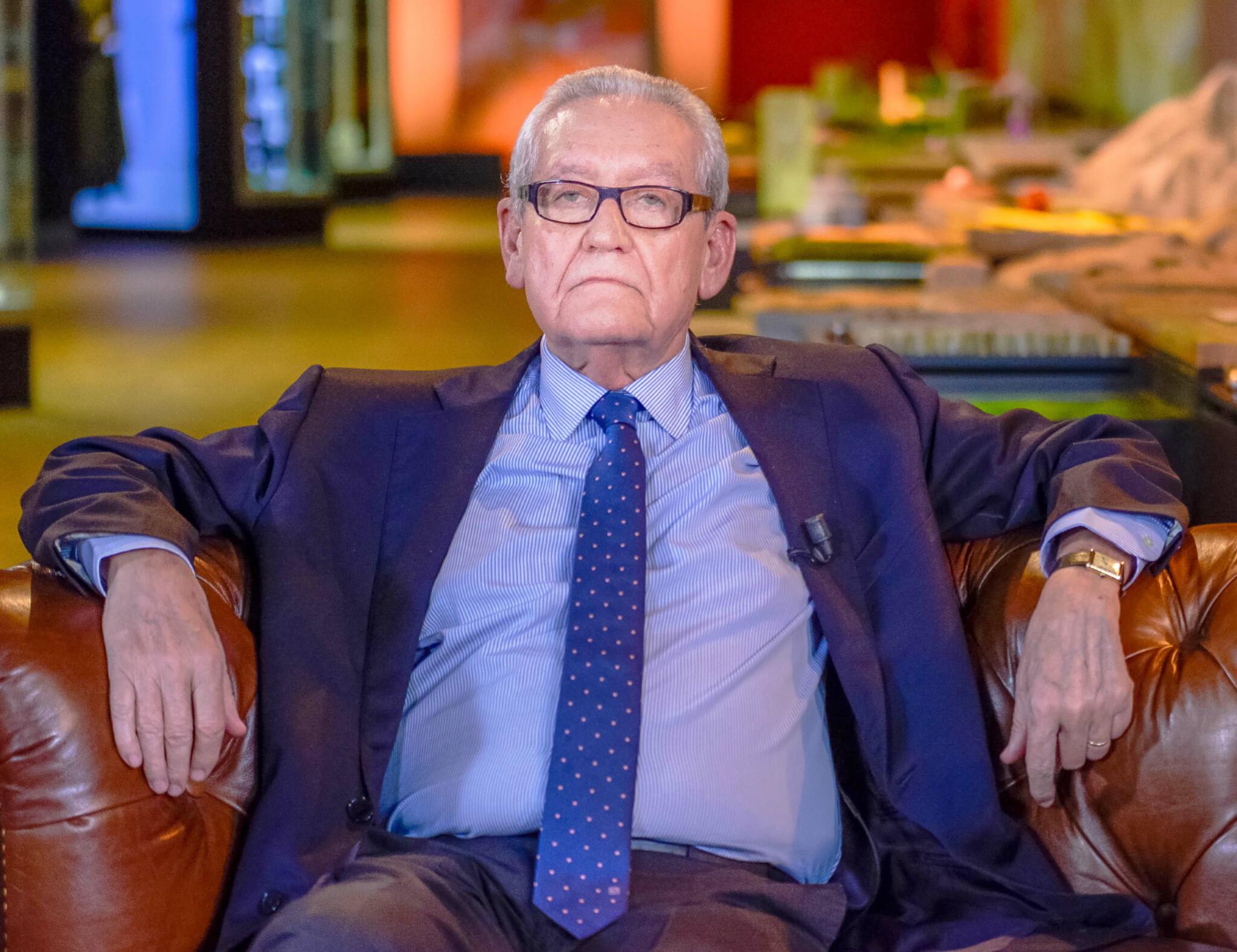 Rafael Escuredo durante la grabación del especial sobre la autonomía de Andalucía/Canal Sur