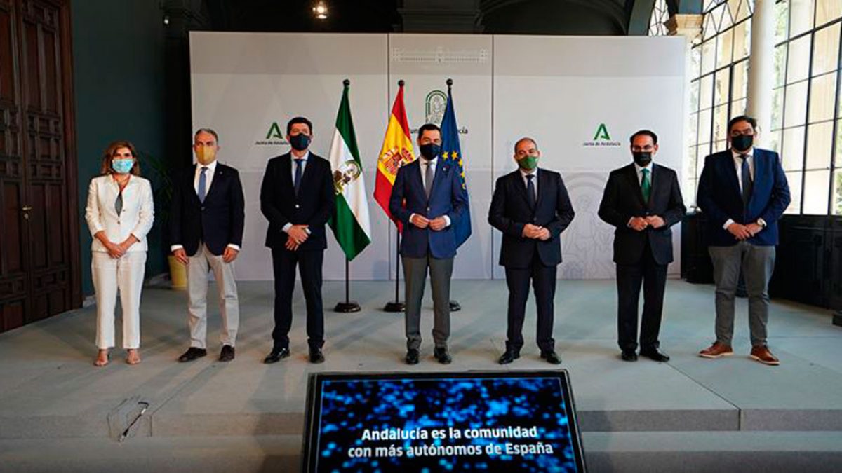 Juanma Moreno autónomo