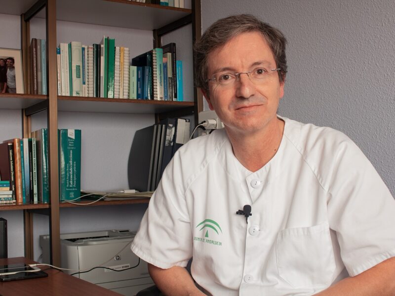 doctor del Virgen del Rocío Dr Cisneros