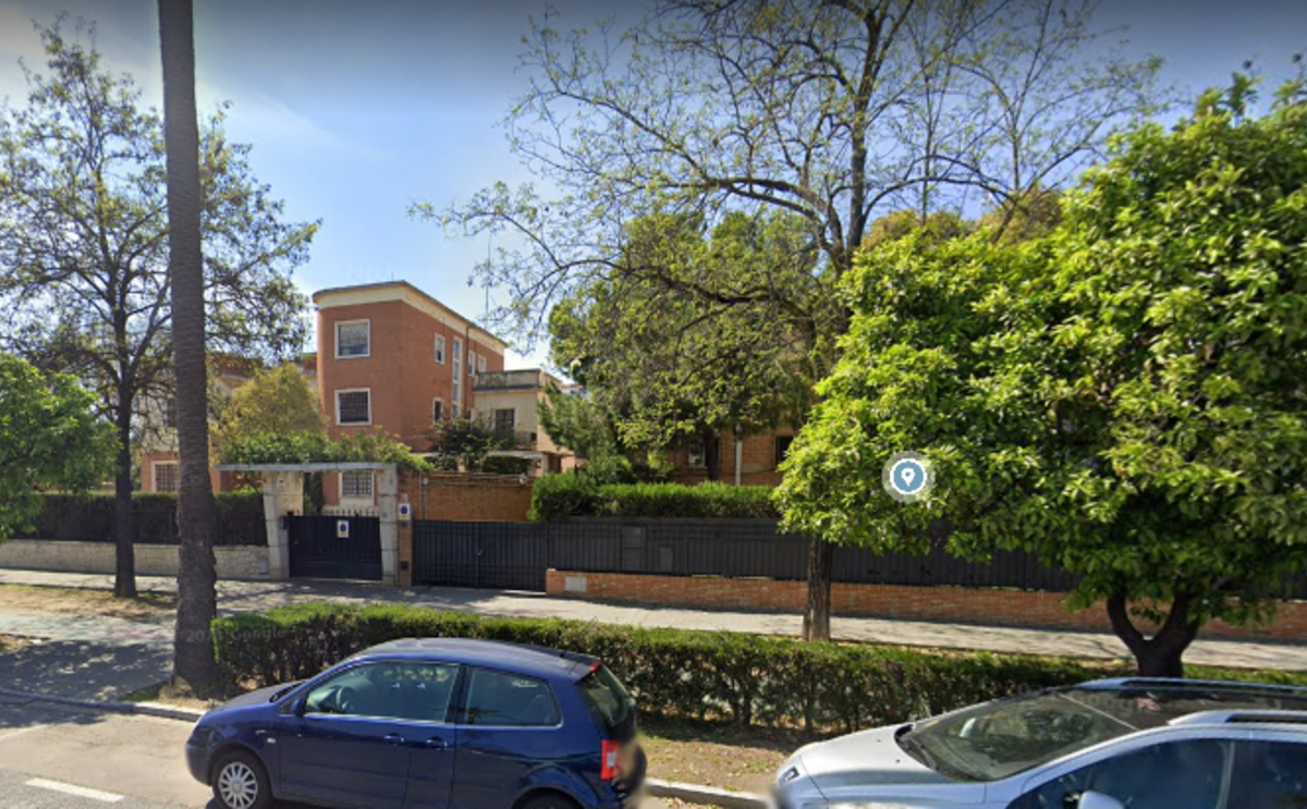 Número 38 de la Avenida de La Palmera