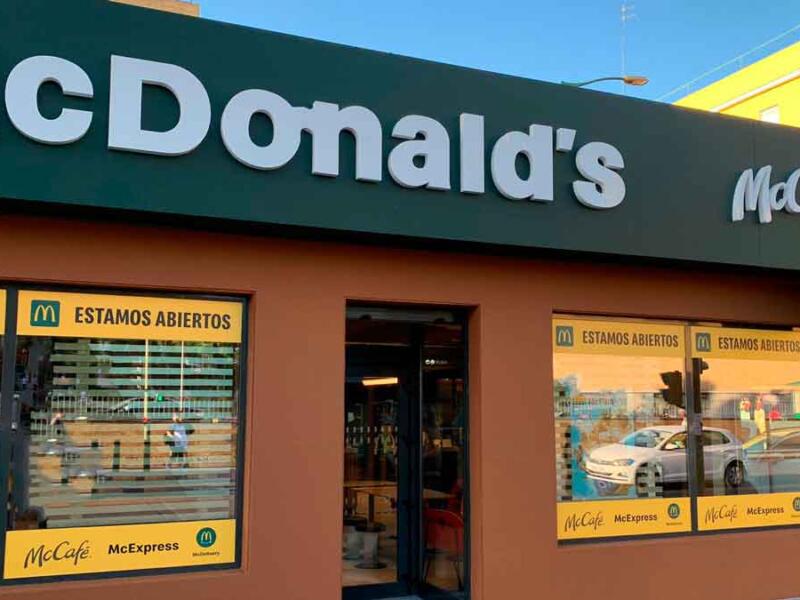 Nuevo local de McDonald's en Torcuato Luca de Tena