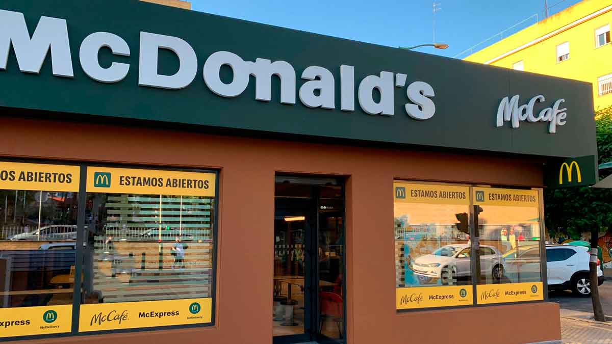 Nuevo local de McDonald's en Torcuato Luca de Tena