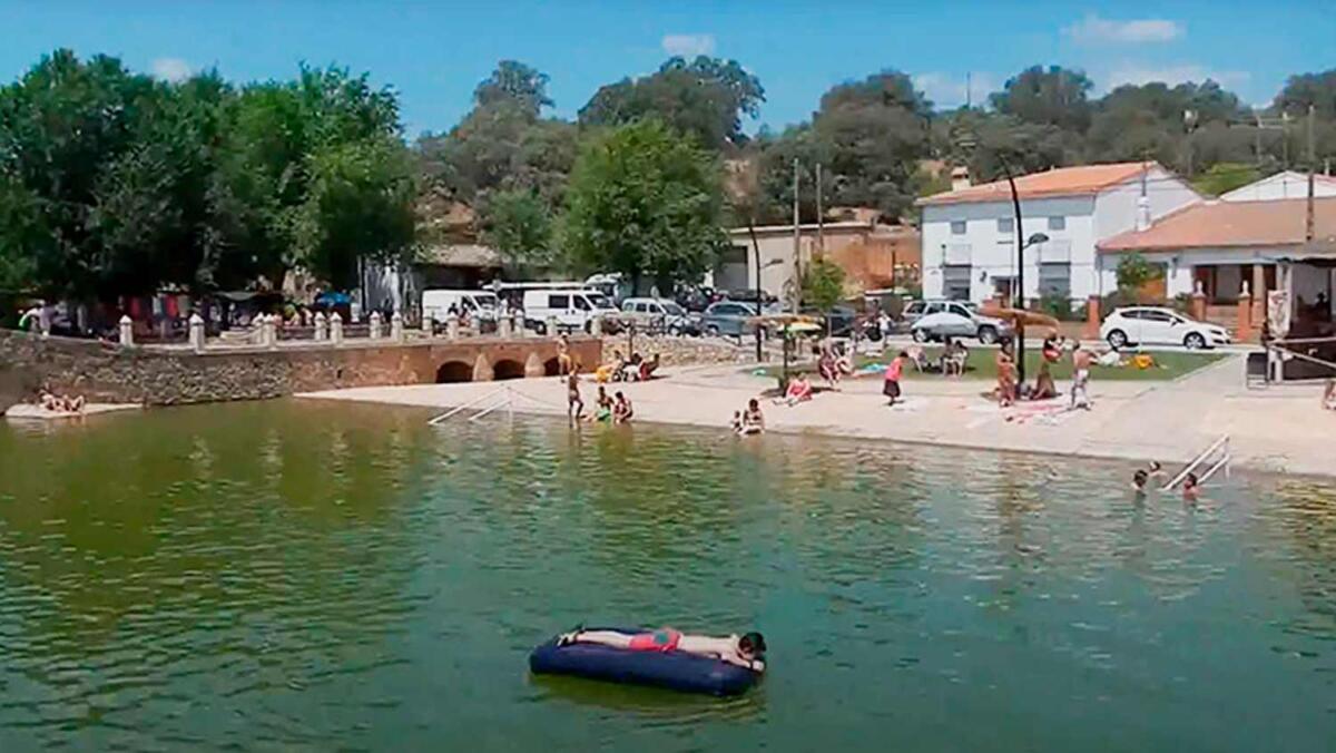 La playa fluvial de San Nicolás del Puerto