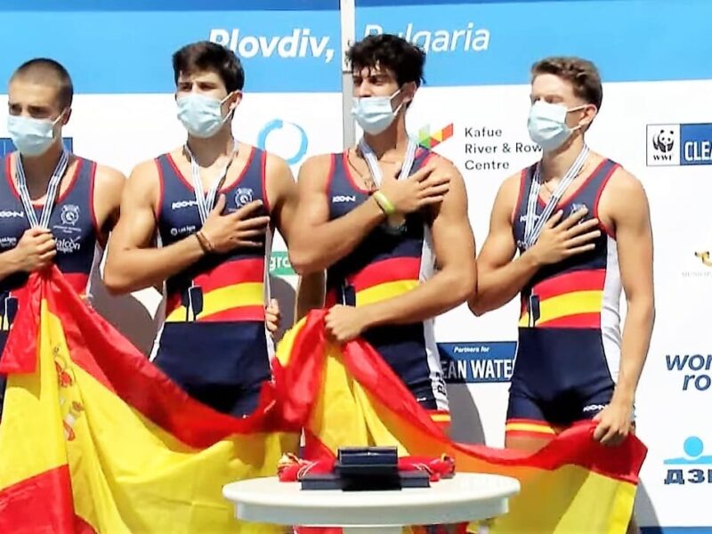 Pastor, Palomino, Moreno y Knabe, en el podio / Federación