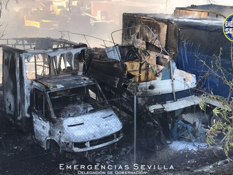 Incendio parking caravanas / ES