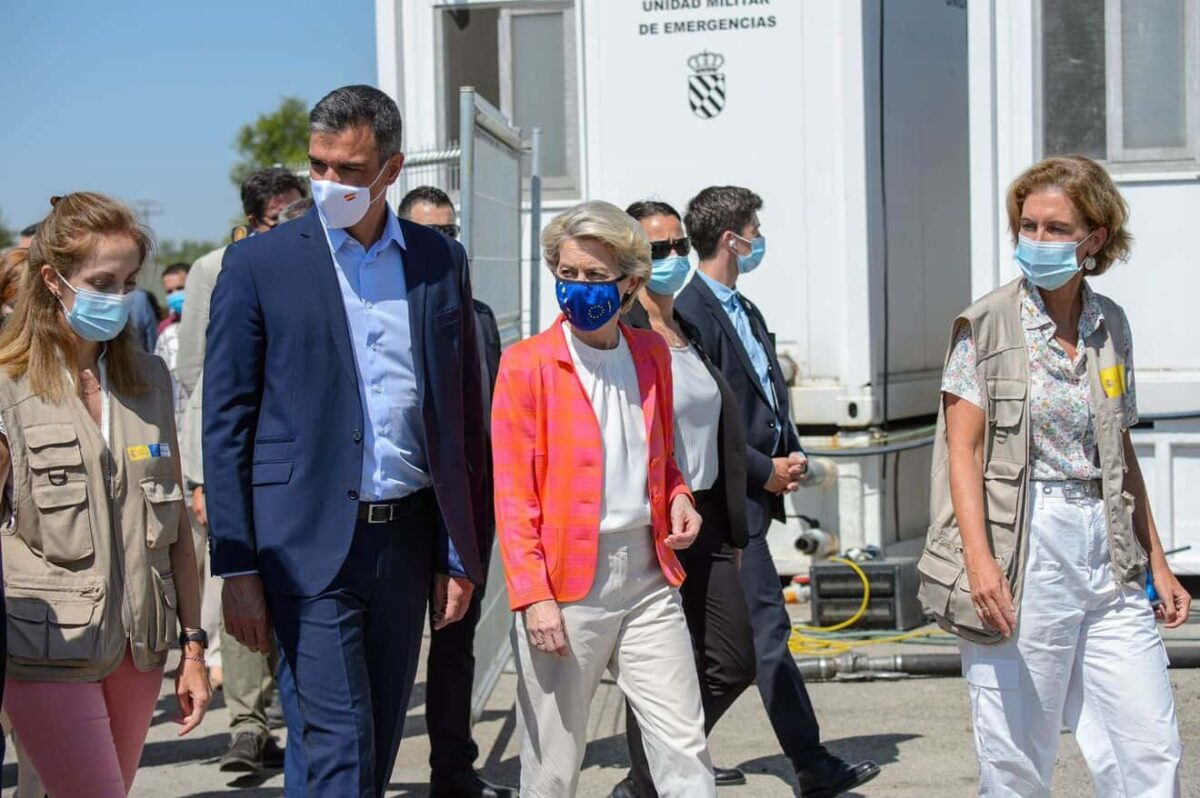 Pedro Sánchez y Ursula von der Leyen en Torrejón de Ardoz / Comisión Europea