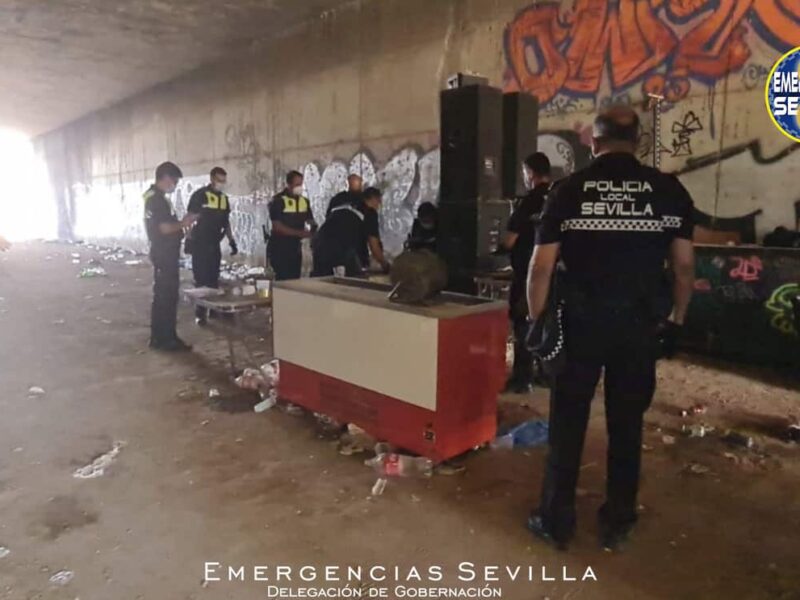 Intervención de la policía en el Cortijo del Cuarto / ES