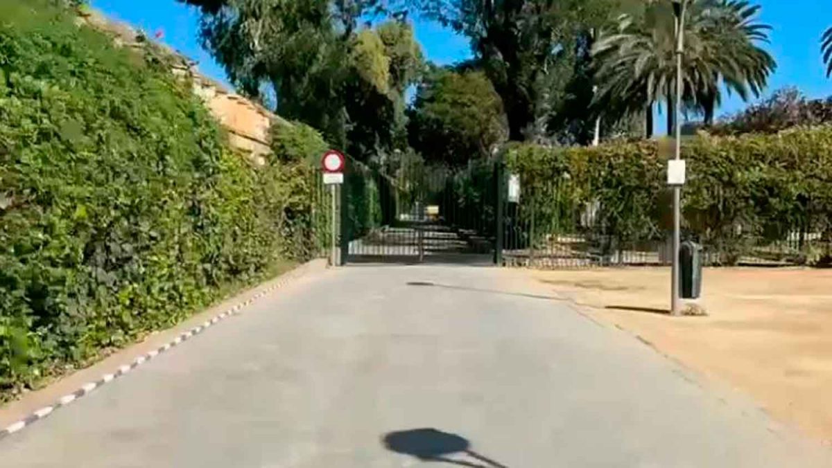 Jardines de Murillo cerrados