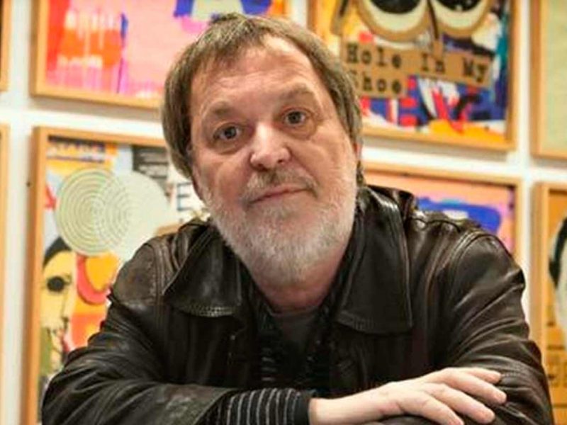 Manolo cuervo, cartelista de la Semana Santa de Sevilla 2022