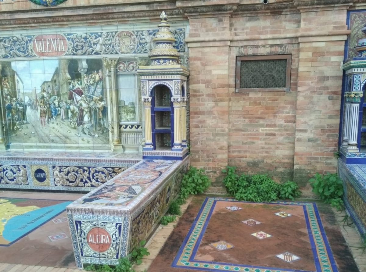 Deterioro Plaza de España / PP