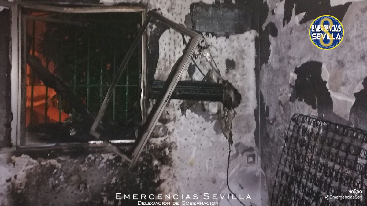 La habitación ha quedado calcinada / ES