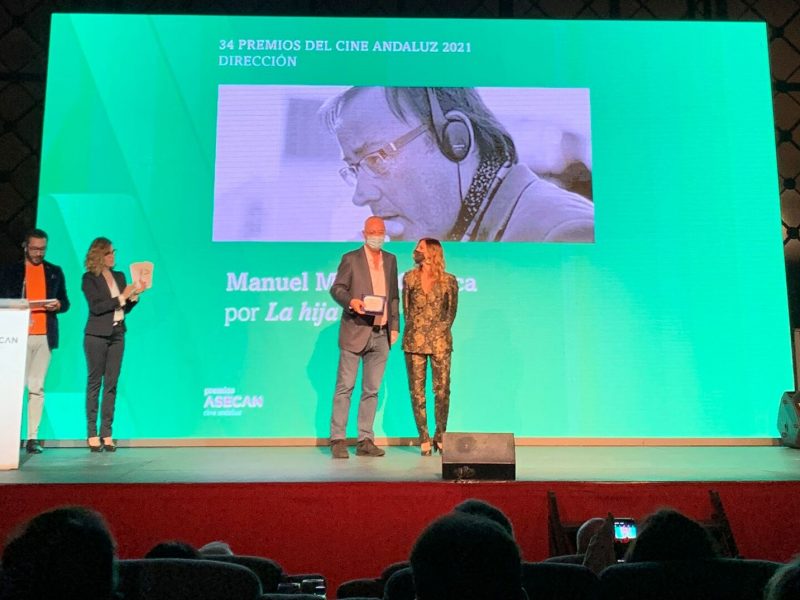 Manuel Martín Cuenca recoge el Premio a mejor Dirección por La hija / Asecan