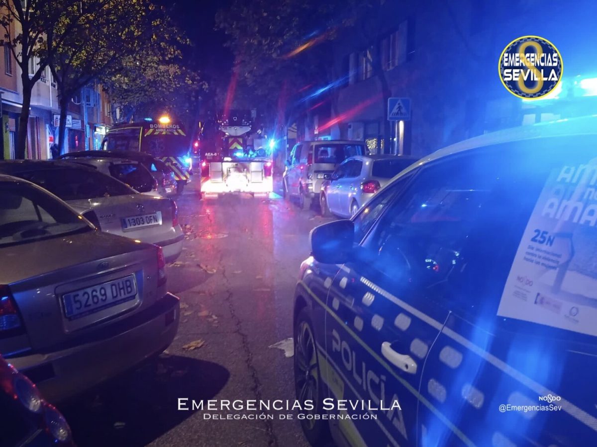 Dispositivo de emergencias destacado / ES