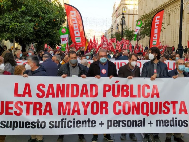 Manifestación Marea Blanca en Sevilla / CCOO