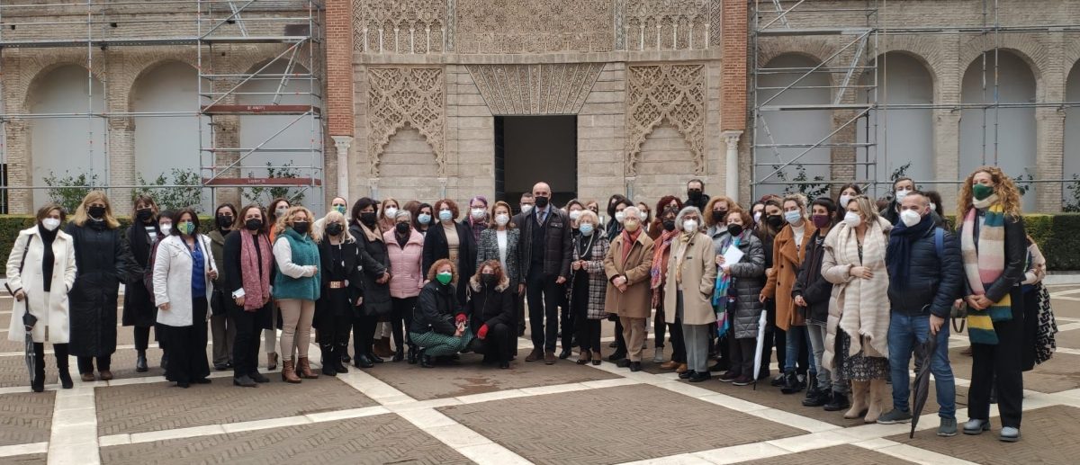 Encuentro con mujeres en el Alcázar / Ayto.