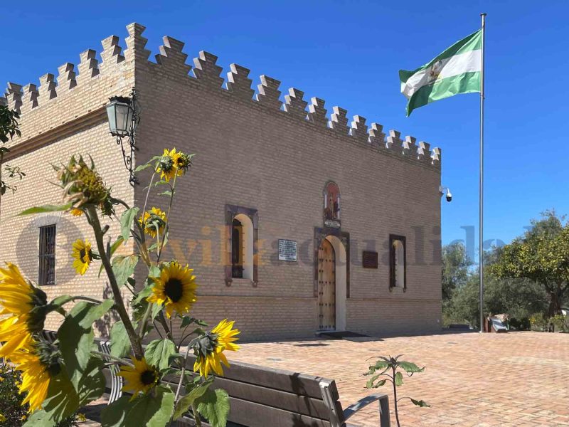 Fachada de la Casa de la Alegría, hogar de Blas Infante que se encuentra en el interior del Museo de Autonomía de Andalucía / Clara Fajardo