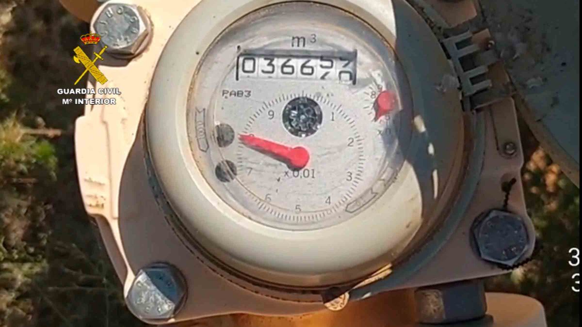 Extracción ilegal de agua en Doñana