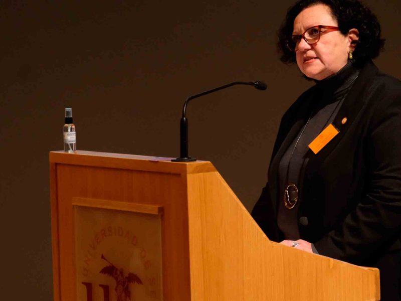 Mercedes Loma, candidata a ser Defensora Universitaria de la Universidad de Sevilla