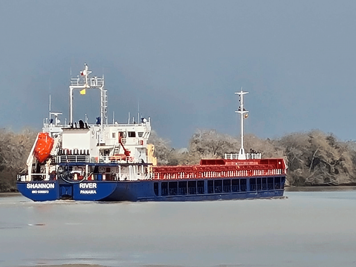 Imagen del barco Shannon River