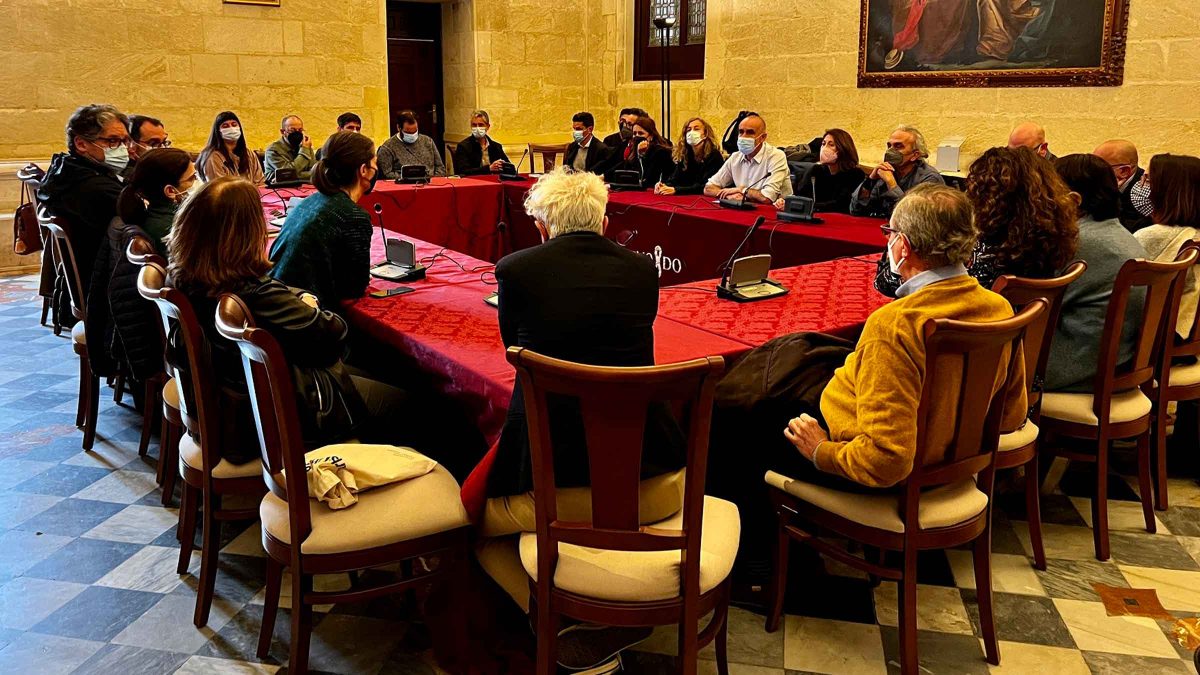 Reunión para reformar los estatutos