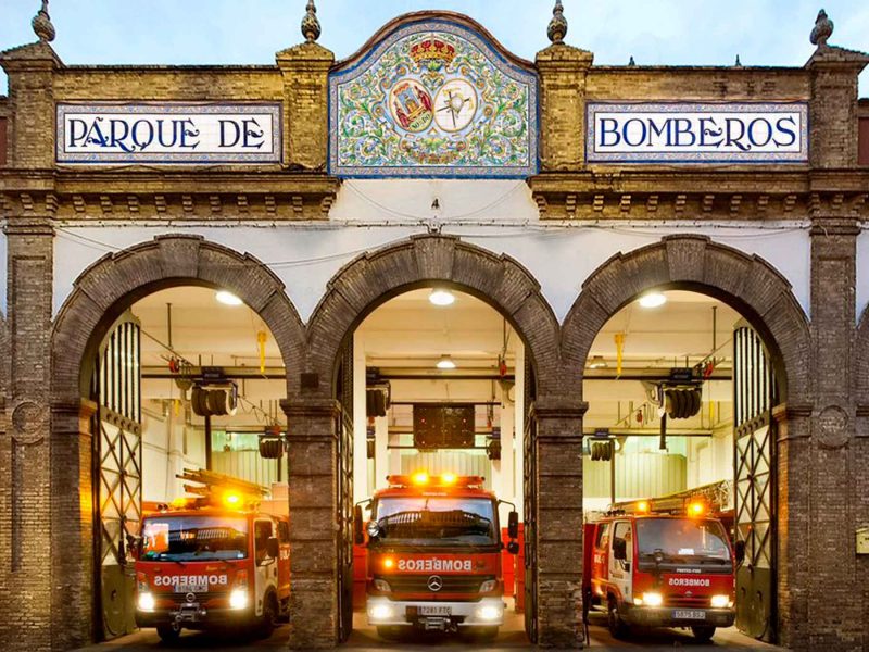 100 Parque Bomberos