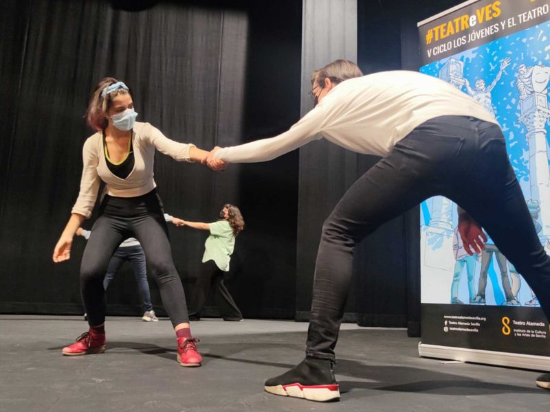 jóvenes Teatro Alameda