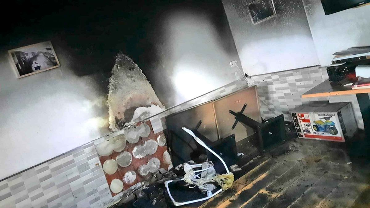 Imagen del incendio apagado del restaurante de Mairena del Aljarafe / SA