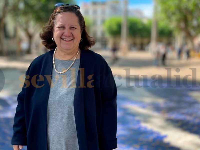 Marta Carrasco, periodista especializada en cultura en la Expo92 / Clara Fajardo